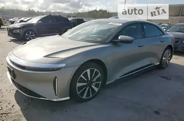 Lucid Air 2023 - пробіг 14 тис. км