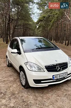 Mercedes-Benz A-Class 2011 - пробіг 69 тис. км