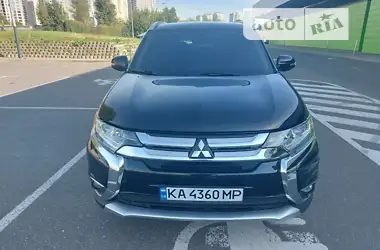 Mitsubishi Outlander 2018 - пробіг 68 тис. км