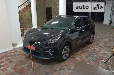 Kia Niro 2020 - пробег 66 тыс. км