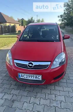 Opel Zafira 2010 - пробег 200 тыс. км