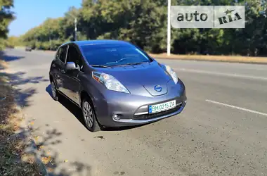 Nissan Leaf 2014 - пробег 96 тыс. км