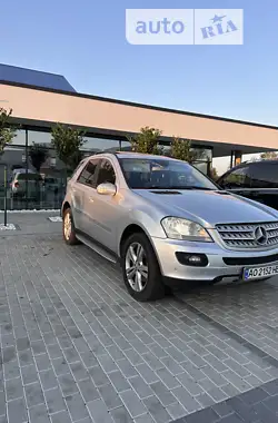 Mercedes-Benz M-Class 2006 - пробіг 538 тис. км