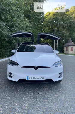 Tesla Model X 2018 - пробег 174 тыс. км