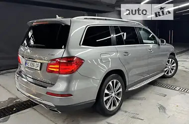 Mercedes-Benz GL-Class 2014 - пробіг 181 тис. км