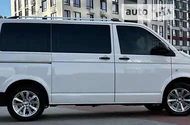 Volkswagen Transporter 2014 - пробег 300 тыс. км