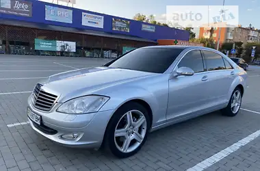 Mercedes-Benz S-Class 2008 - пробег 368 тыс. км