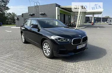 BMW X2 2022 - пробіг 9 тис. км