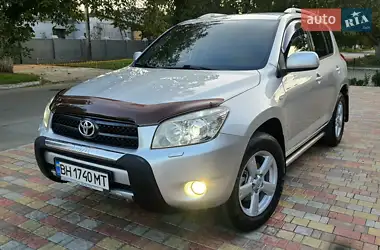 Toyota RAV4 2006 - пробег 174 тыс. км