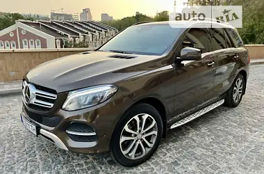 Mercedes-Benz GLE-Class 2015 - пробег 90 тыс. км