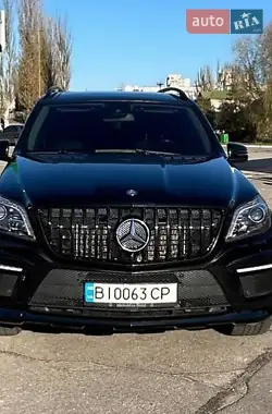 Mercedes-Benz GL-Class 2015 - пробіг 171 тис. км