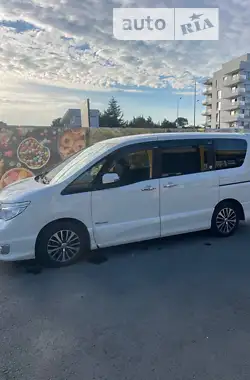 Nissan Serena 2014 - пробіг 196 тис. км