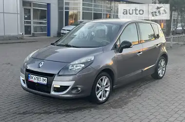 Renault Scenic 2011 - пробіг 185 тис. км