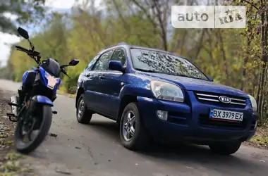 Kia Sportage 2006 - пробег 250 тыс. км