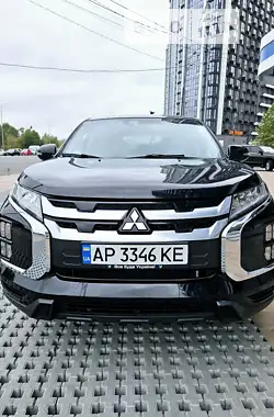 Mitsubishi Outlander Sport 2019 - пробіг 48 тис. км