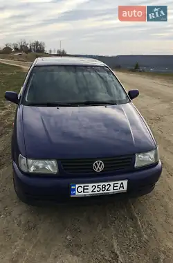 Volkswagen Polo 1996 - пробег 300 тыс. км