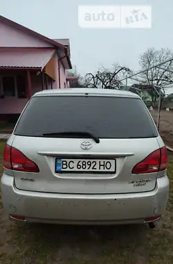 Toyota Avensis Verso 2002 - пробіг 395 тис. км