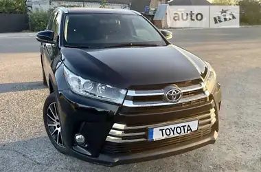 Toyota Highlander 2019 - пробіг 38 тис. км