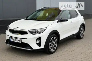 Kia Stonic 2020 - пробіг 27 тис. км