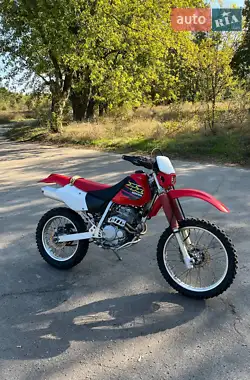 Honda XR 250R 2000 - пробег 37 тыс. км