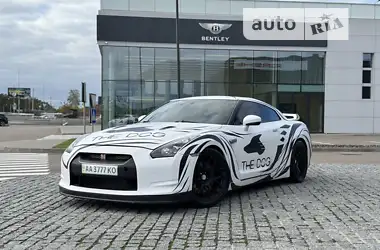 Nissan GT-R 2008 - пробег 45 тыс. км