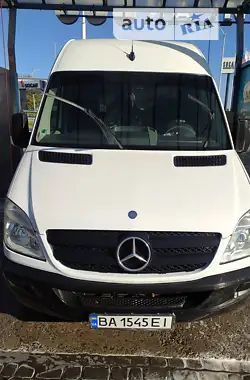 Mercedes-Benz Sprinter 2012 - пробег 370 тыс. км