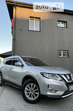 Nissan X-Trail 2018 - пробіг 180 тис. км