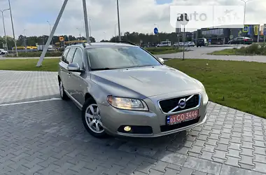 Volvo V70 2012 - пробіг 245 тис. км