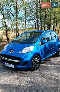 Peugeot 107 2011 - пробіг 118 тис. км