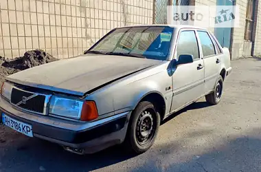 Volvo 460 1993 - пробіг 300 тис. км