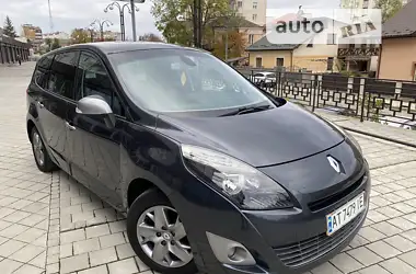 Renault Grand Scenic 2011 - пробіг 230 тис. км