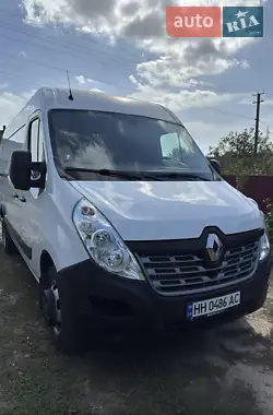 Renault Master 2017 - пробег 157 тыс. км