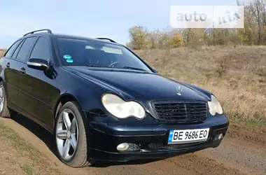 Mercedes-Benz C-Class 2005 - пробіг 349 тис. км