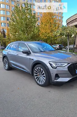 Audi e-tron 2019 - пробіг 170 тис. км