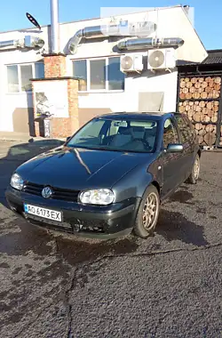 Volkswagen Golf 2000 - пробіг 194 тис. км