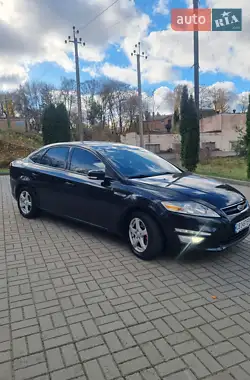 Ford Mondeo 2012 - пробег 177 тыс. км