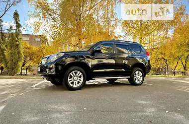 Toyota Land Cruiser Prado 2010 - пробіг 229 тис. км