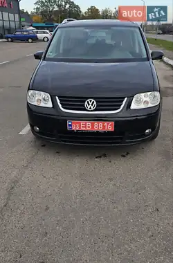 Volkswagen Touran 2006 - пробег 209 тыс. км