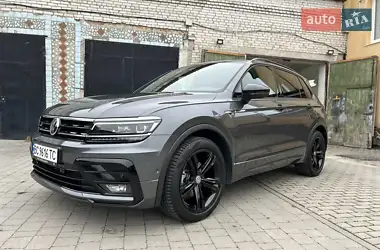 Volkswagen Tiguan 2020 - пробег 205 тыс. км