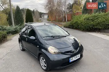 Toyota Aygo 2005 - пробег 127 тыс. км