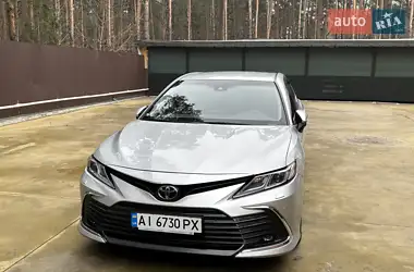 Toyota Camry 2021 - пробег 121 тыс. км