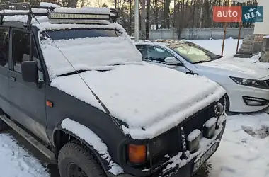 Isuzu Trooper 1988 - пробег 280 тыс. км