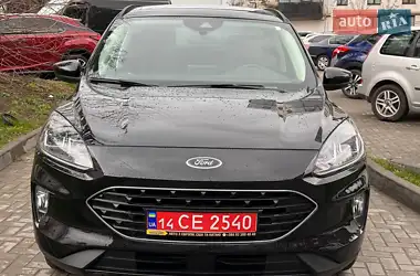 Ford Escape 2022 - пробег 18 тыс. км