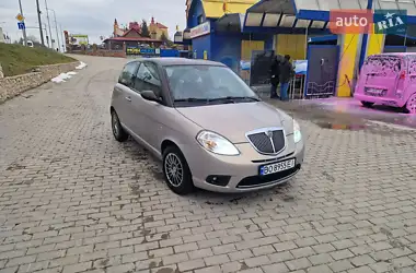 Lancia Ypsilon 2008 - пробег 102 тыс. км