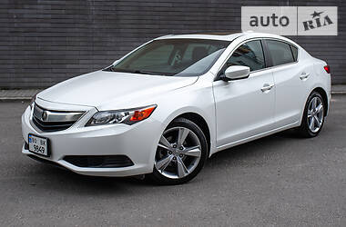 Acura ILX  2013