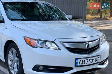 Acura ILX  2012