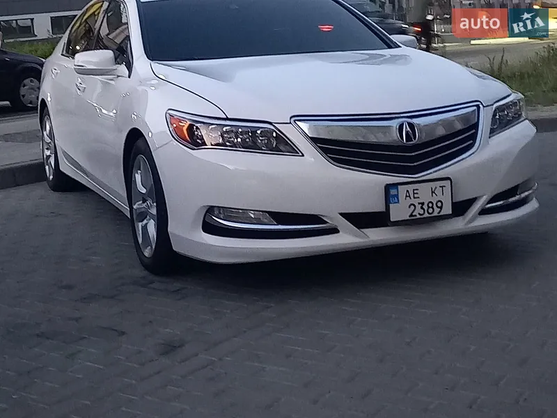 Acura RLX