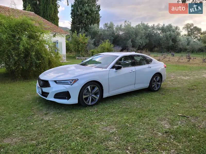 Acura TLX