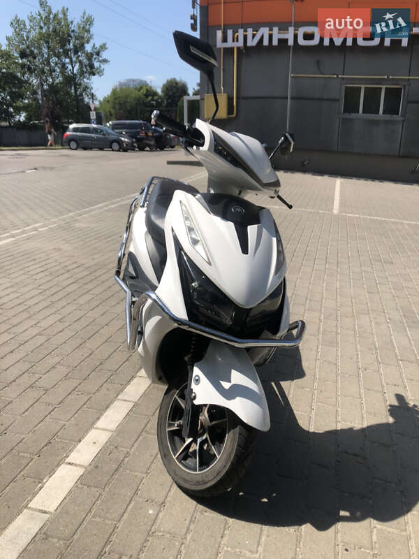 Мопеди AIMA A700