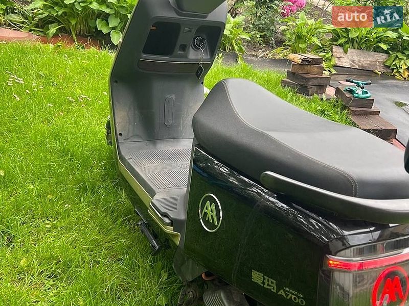 Мопеди AIMA A700